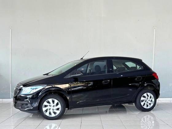 CHEVROLET ONIX 1.4 MPFI LT 8V FLEX 4P AUTOMÁTICO